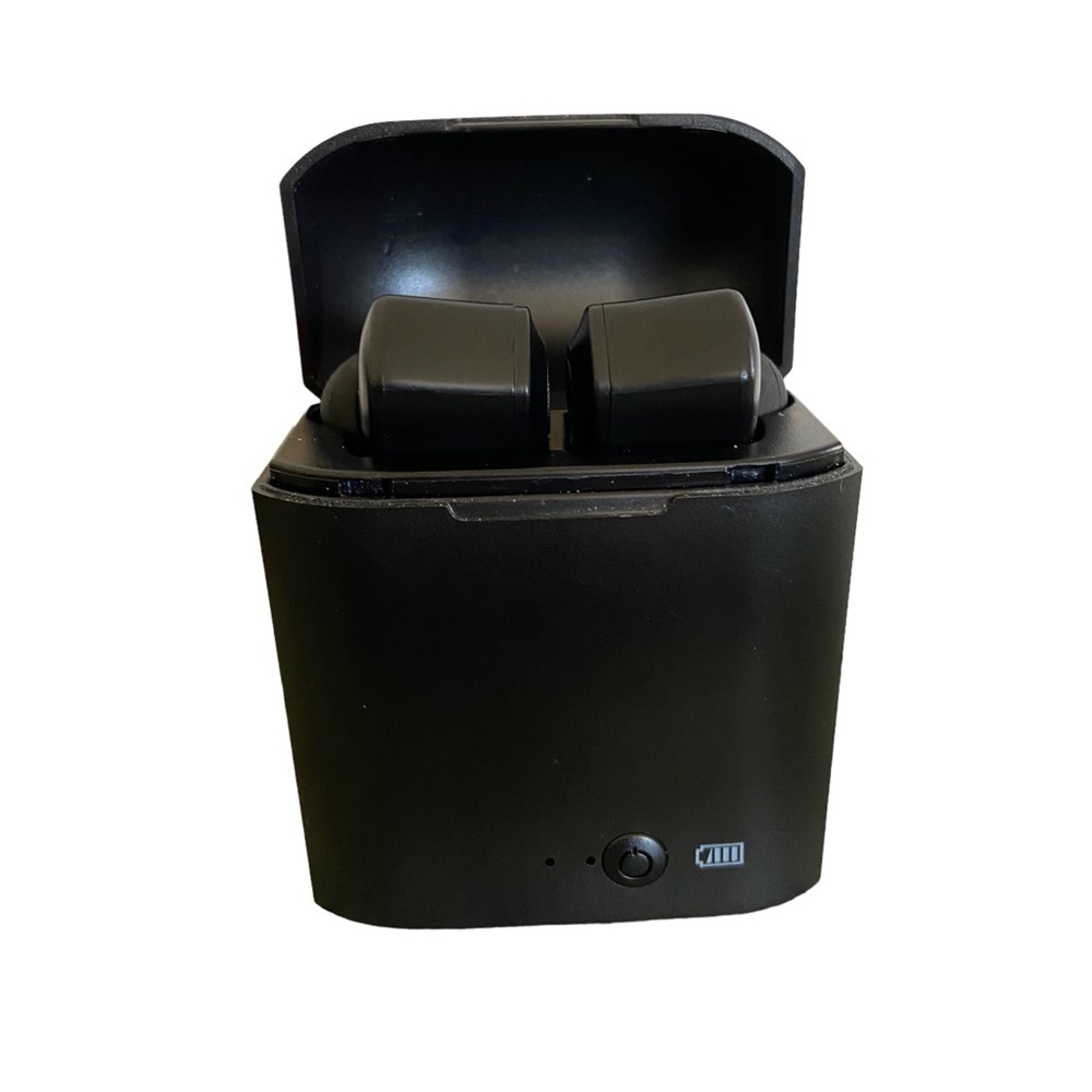 iLive Truly Wire-free earbuds. IAEBT300B